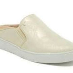 Vionic Splendid Dakota - Women's Slip-on Mule NWNT